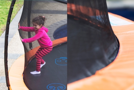 Kahuna Trampoline Pro 10ft - Reversible pad, Emoji Mat, Basketball Set - Image 5
