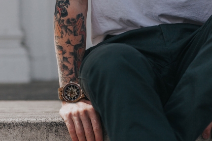 Men Premium Self-Winding Transparent Body Walnut Wood Watches - Image 8