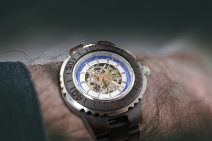 Men Genuine Automatic Ebony Wooden Watches No Battery Needed - Image 8
