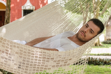 Deluxe Outdoor Cotton Mexican Hammock  in Cream Colour Queen Size - Image 8