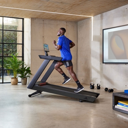 Adidas T-23 Treadmill - Image 10