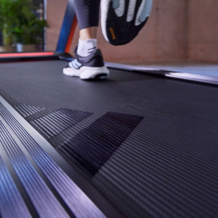 Adidas T-23 Treadmill - Image 11